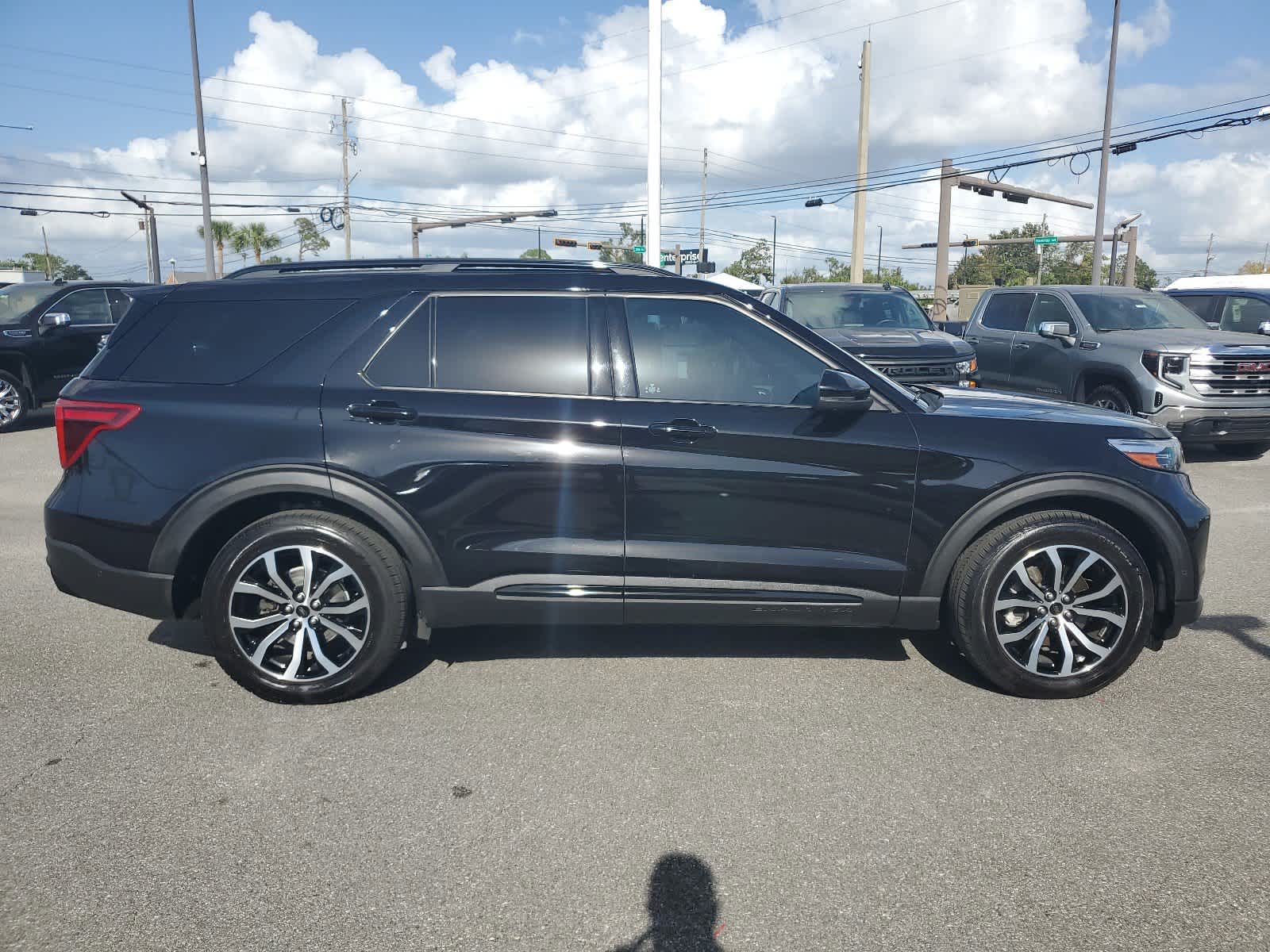 2020 Ford Explorer ST 7