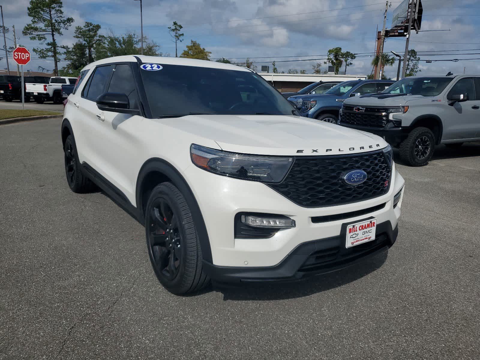 2022 Ford Explorer ST 8