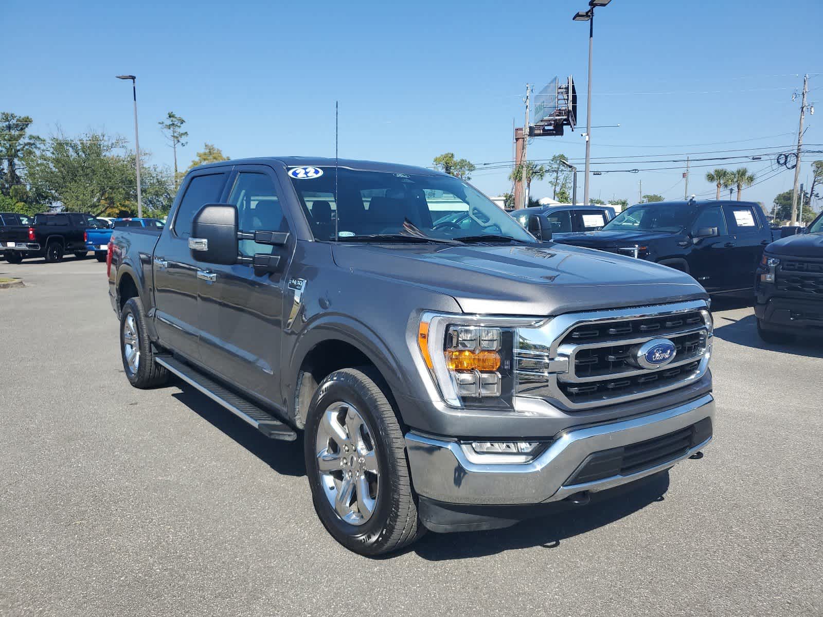 2022 Ford F-150 XLT 4WD SuperCrew 5.5 Box 8