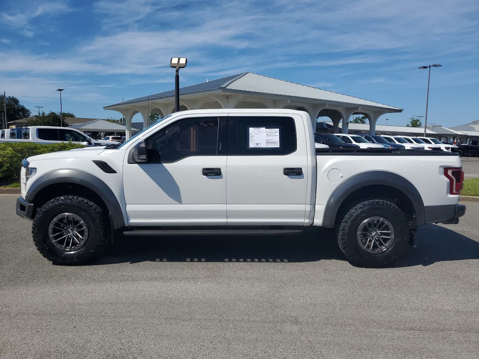 2019 Ford F-150 Raptor 4WD SuperCrew 5.5 Box 2