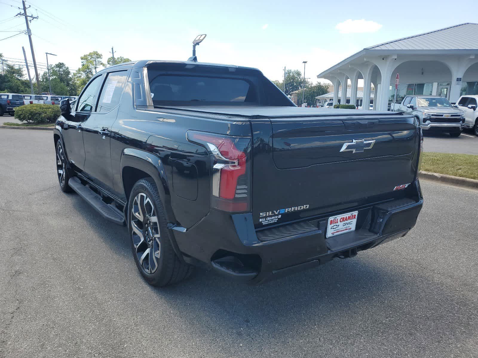 2024 Chevrolet Silverado EV RST e4WD Crew Cab 3