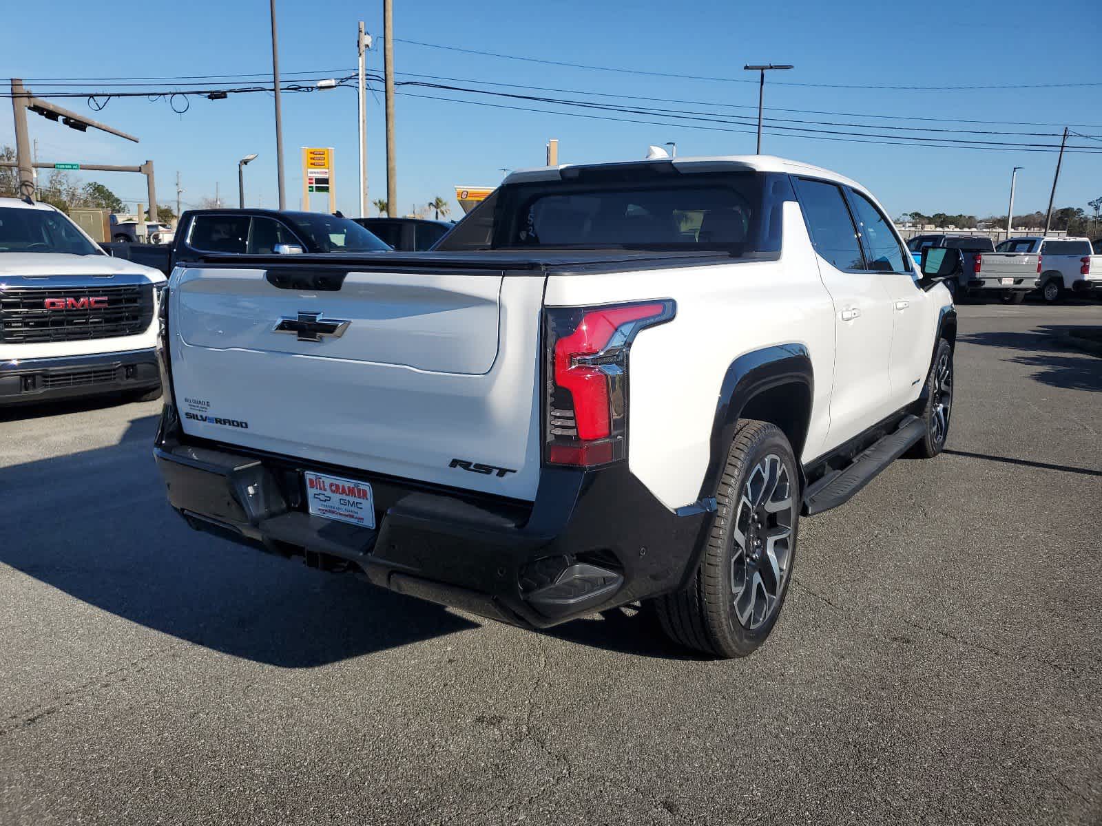 2024 Chevrolet Silverado EV RST 6