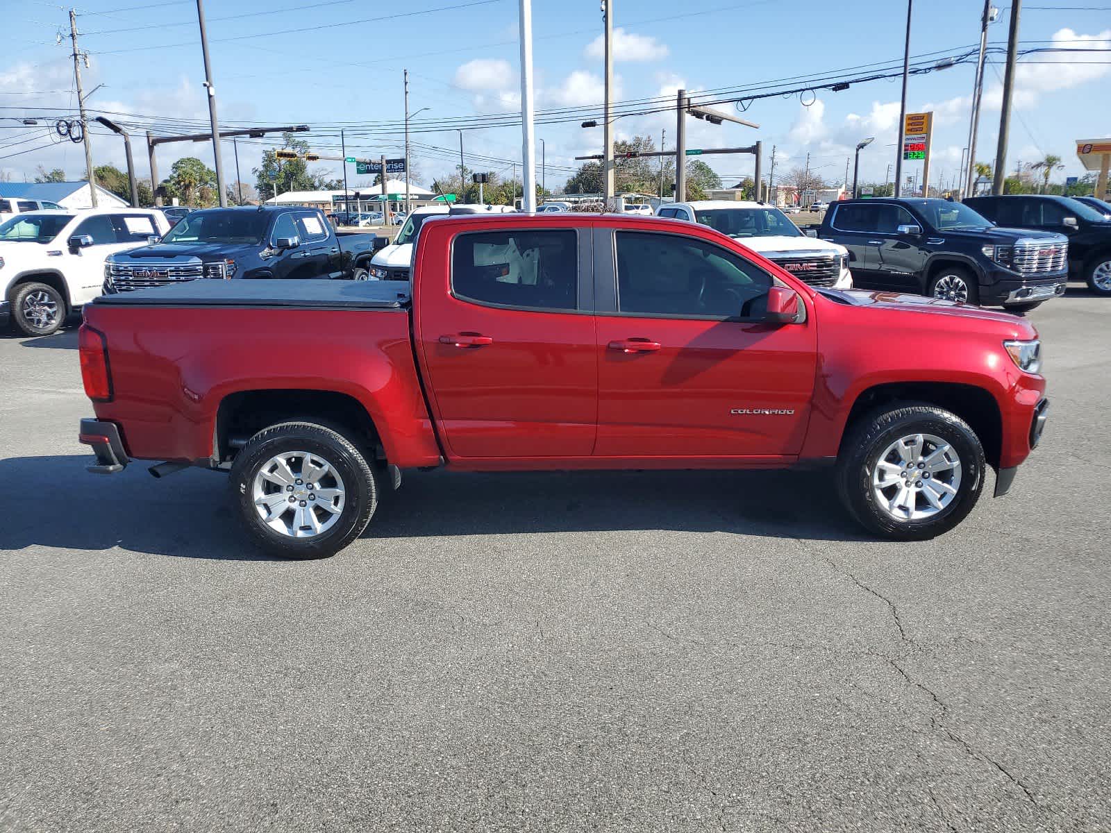 2022 Chevrolet Colorado 2WD LT 7