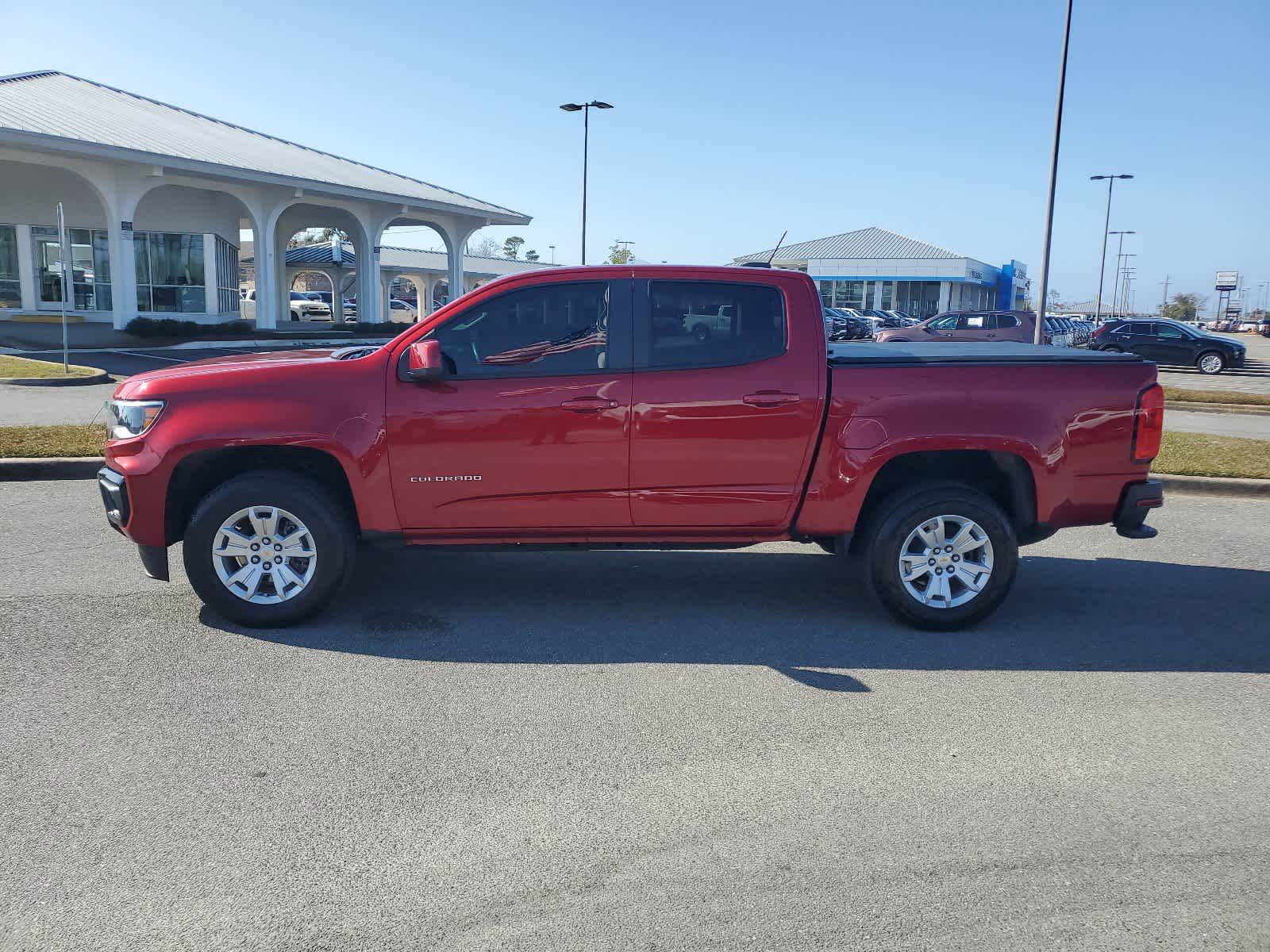 2022 Chevrolet Colorado 2WD LT 2