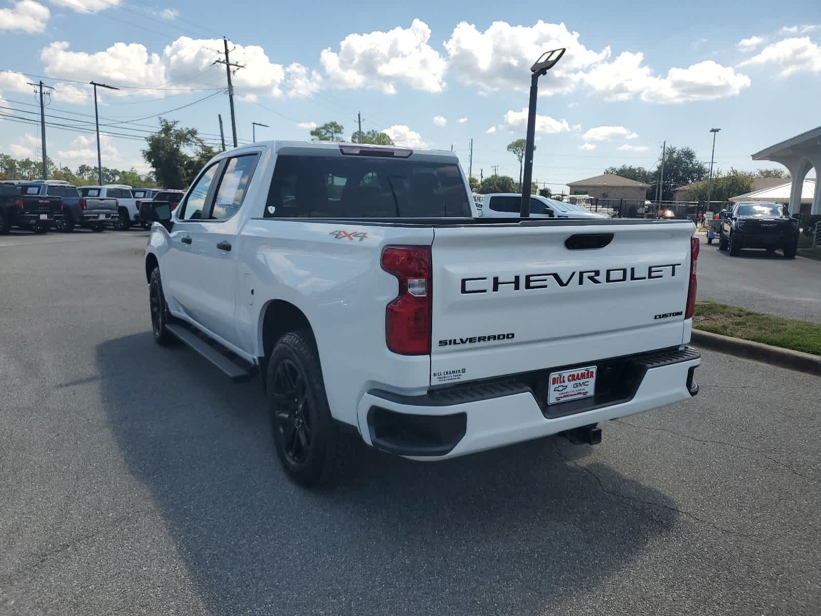 2023 Chevrolet Silverado 1500 Custom 4WD Crew Cab 147 3