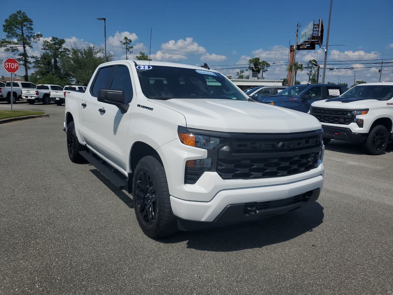 2023 Chevrolet Silverado 1500 Custom 4WD Crew Cab 147 8