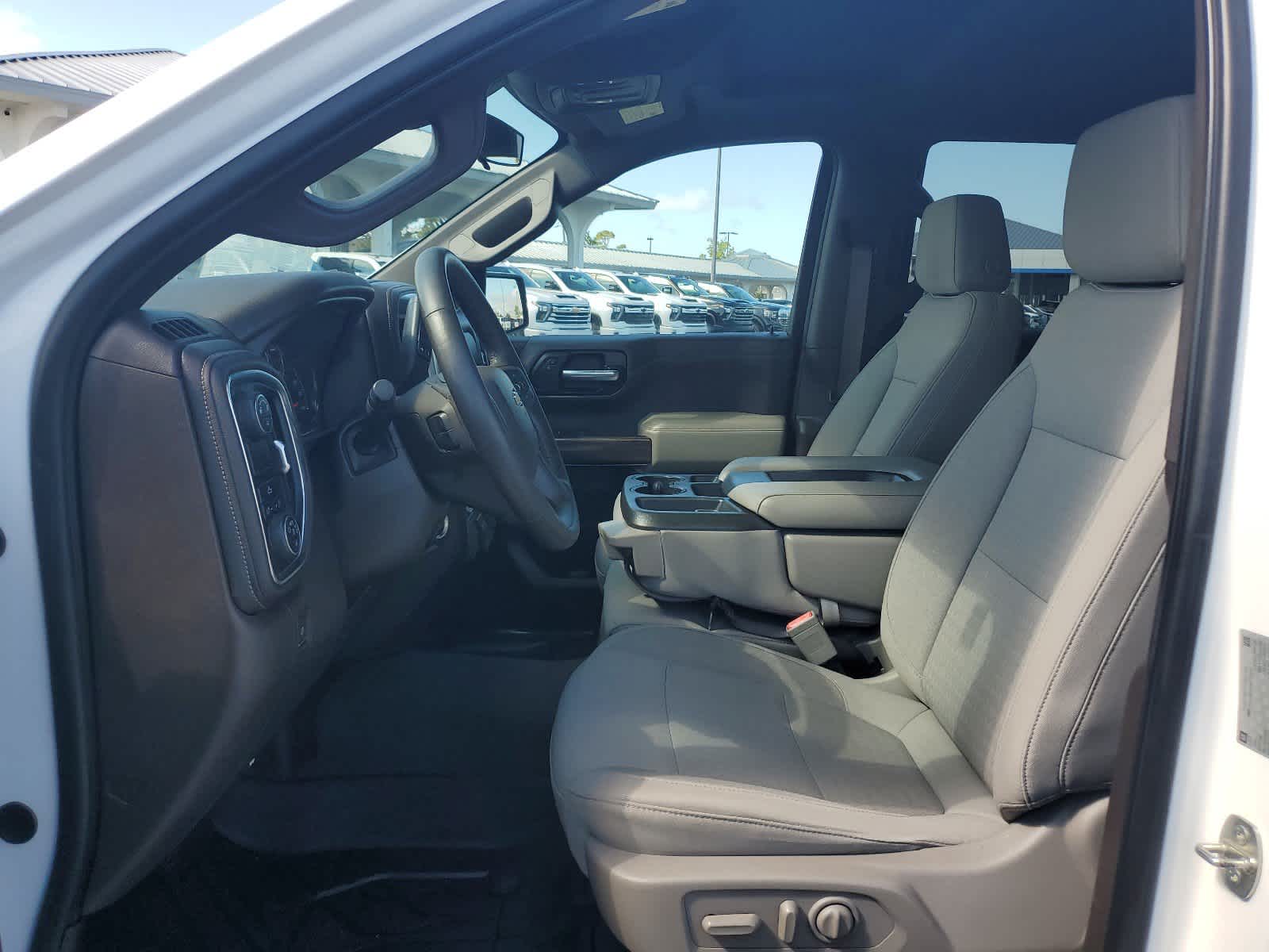 2019 Chevrolet Silverado 1500 LT 2WD Crew Cab 147 13