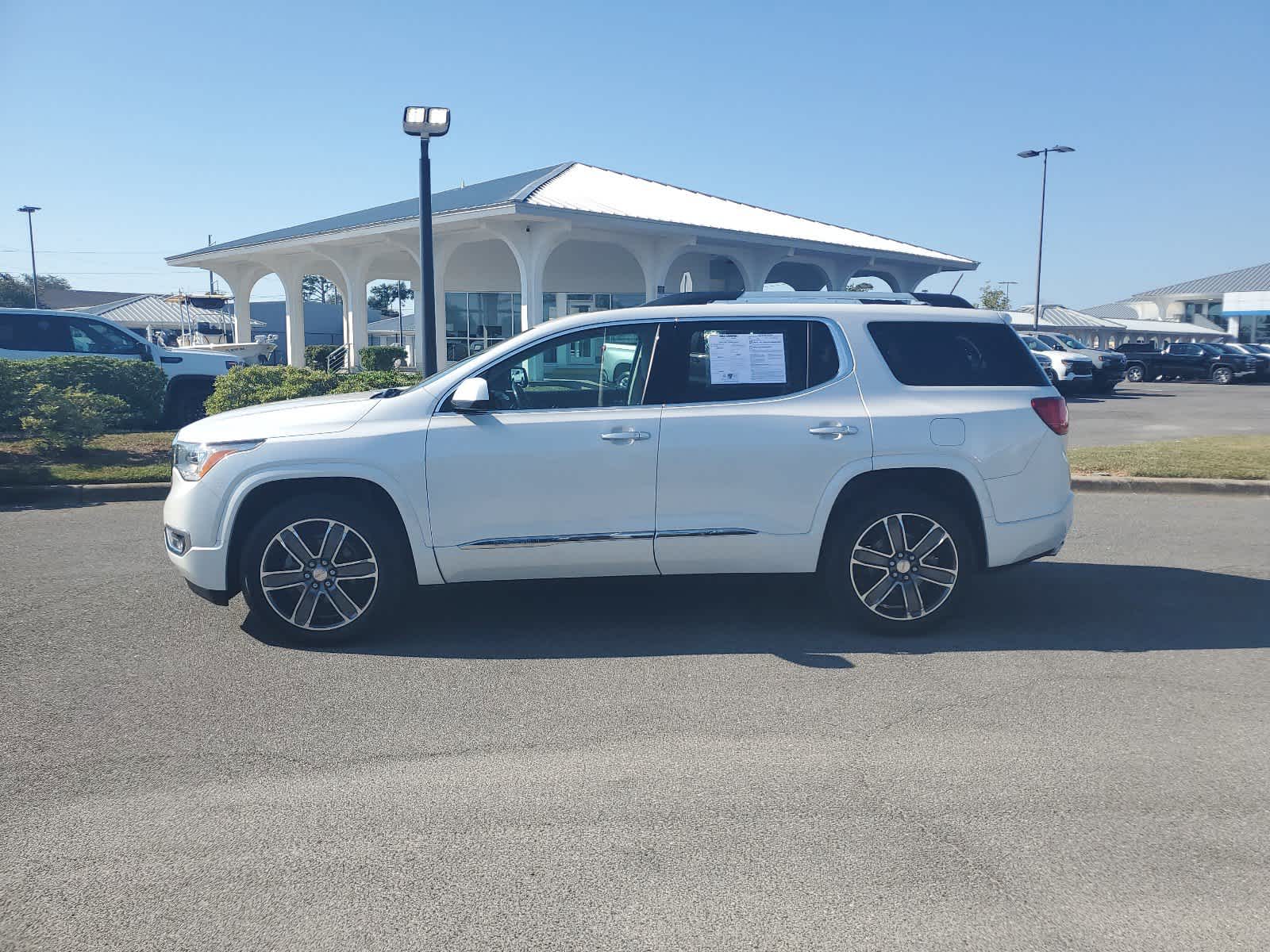 2018 GMC Acadia Denali 2