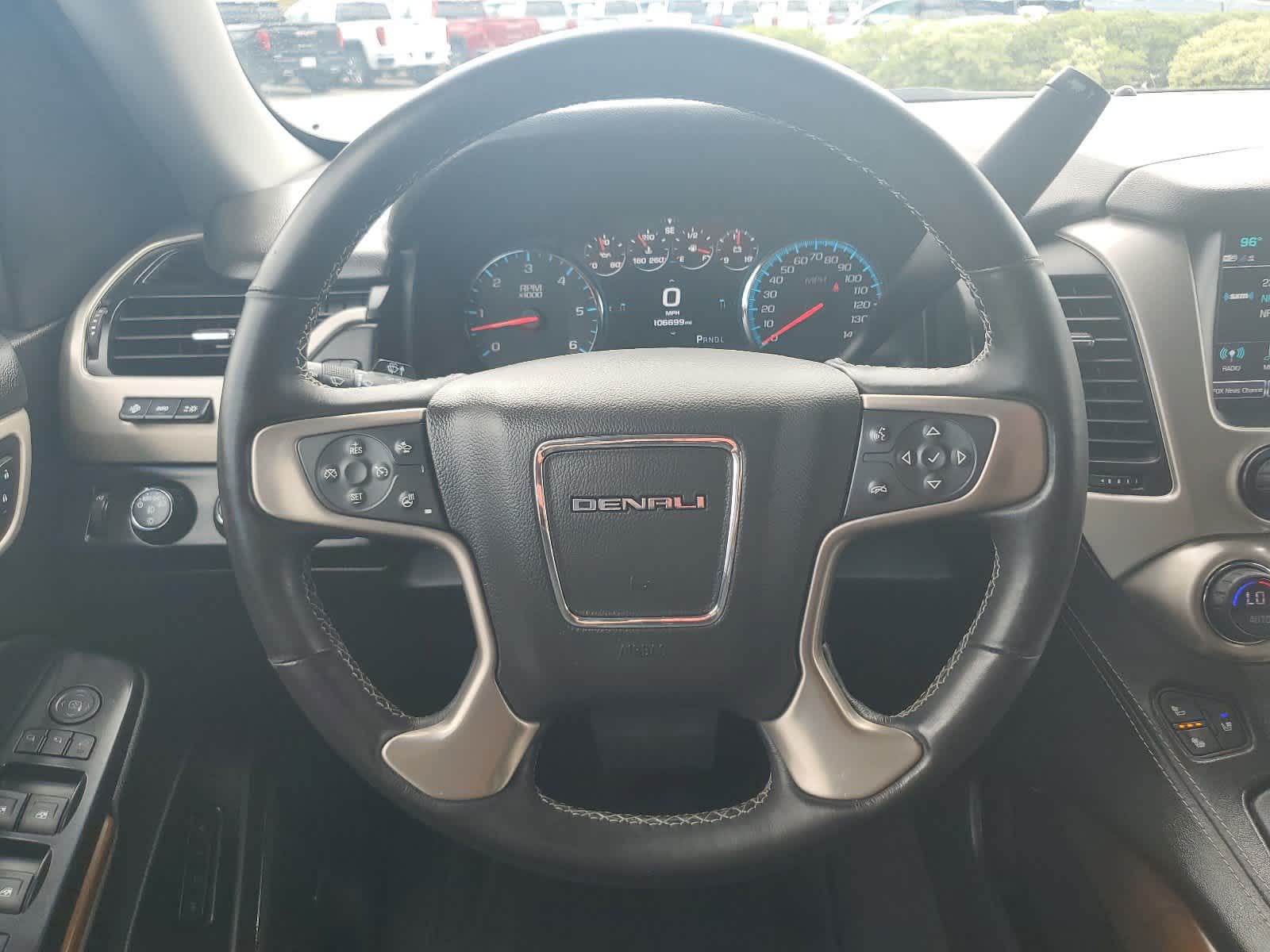 2020 GMC Yukon XL Denali 11