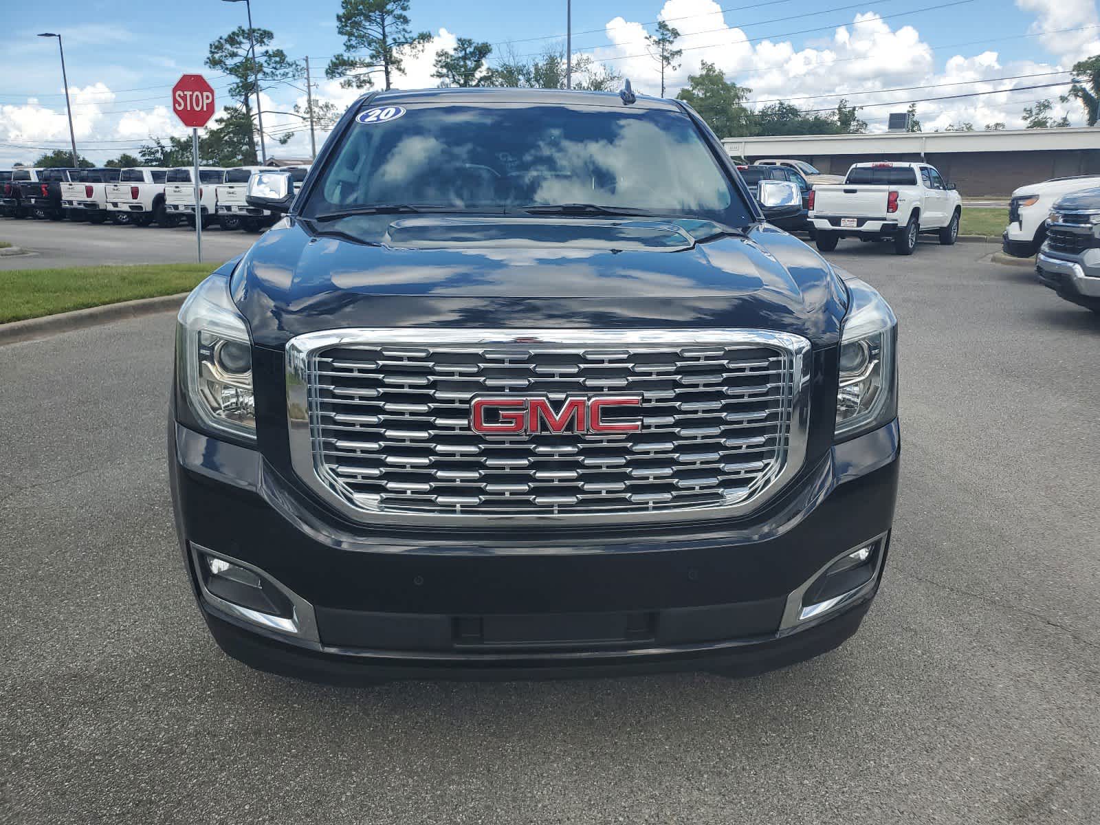 2020 GMC Yukon XL Denali 9