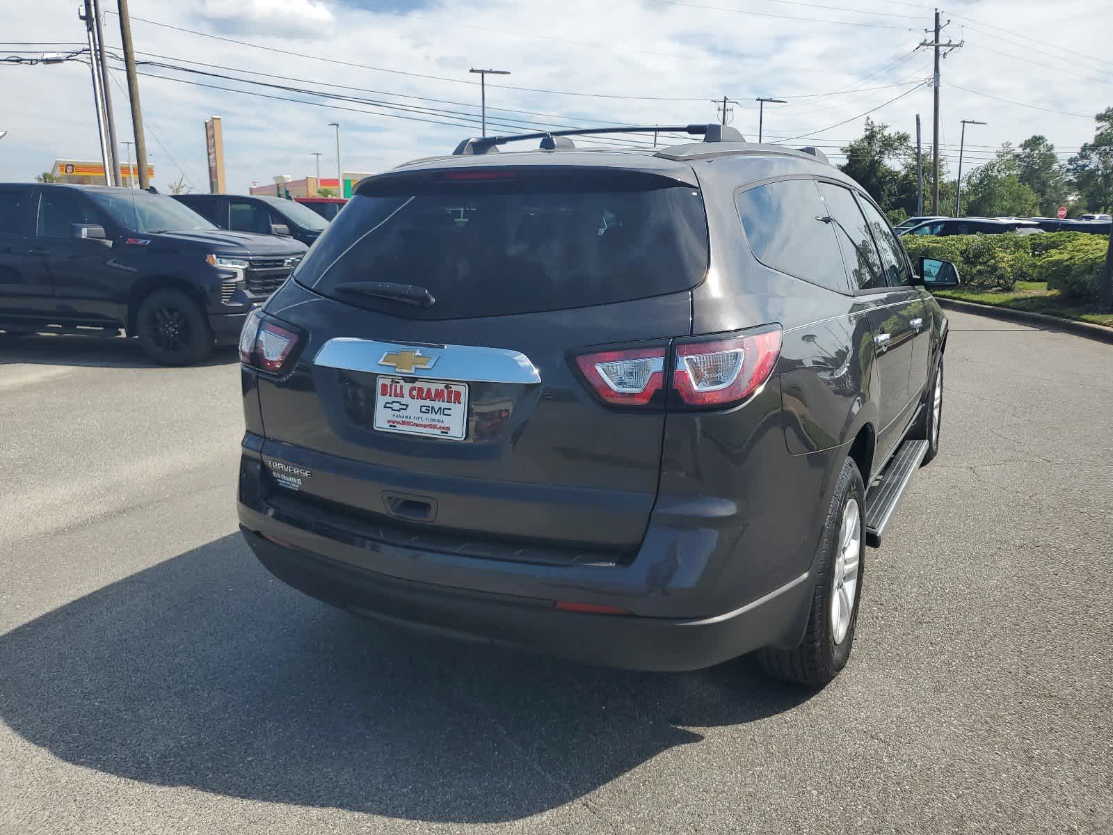 2017 Chevrolet Traverse LS 6