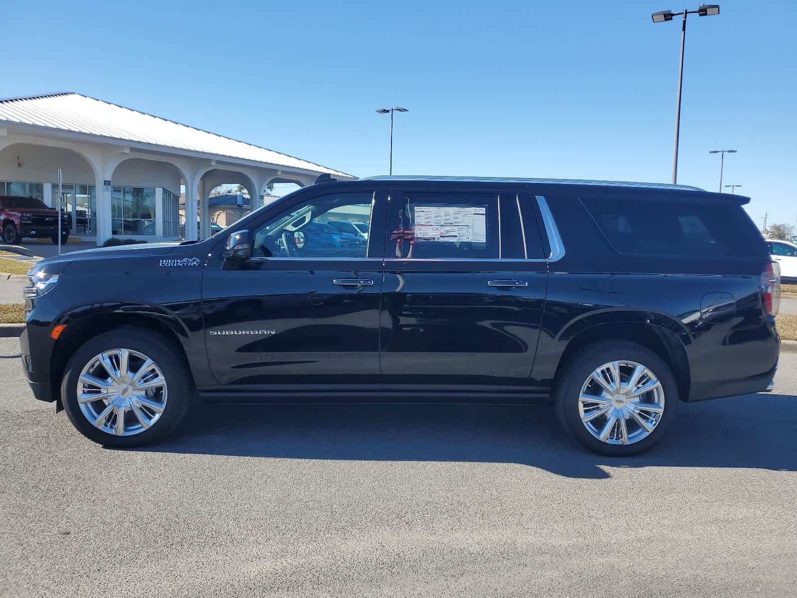 2024 Chevrolet Suburban High Country 2