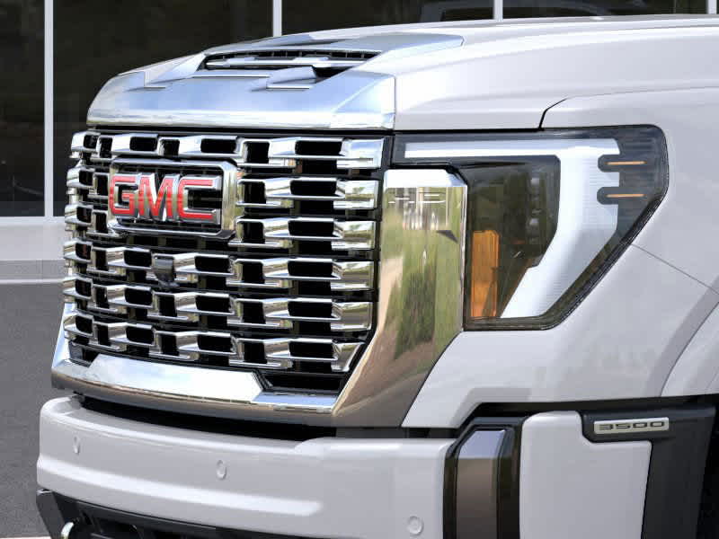 2024 GMC Sierra 3500HD Denali 4WD Crew Cab 159 13