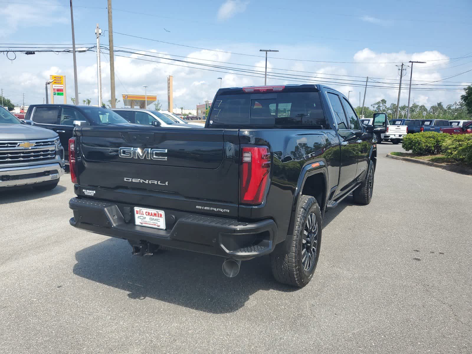 2024 GMC Sierra 3500HD Denali Ultimate 4WD Crew Cab 159 3