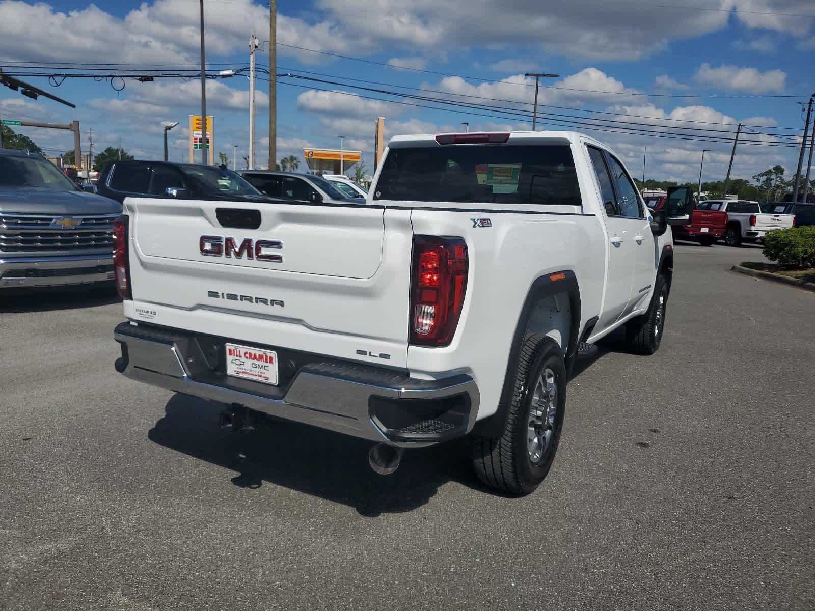 2024 GMC Sierra 2500HD SLE 4WD Double Cab 149 3