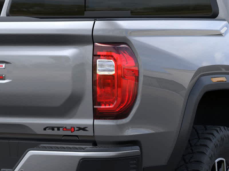 2024 GMC Canyon 4WD AT4X Crew Cab 12