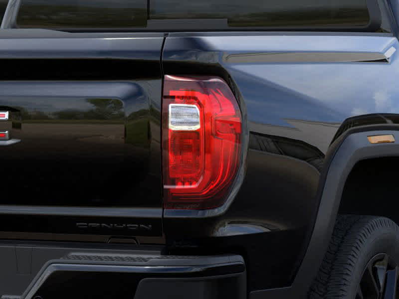 2024 GMC Canyon 4WD Denali Crew Cab 12