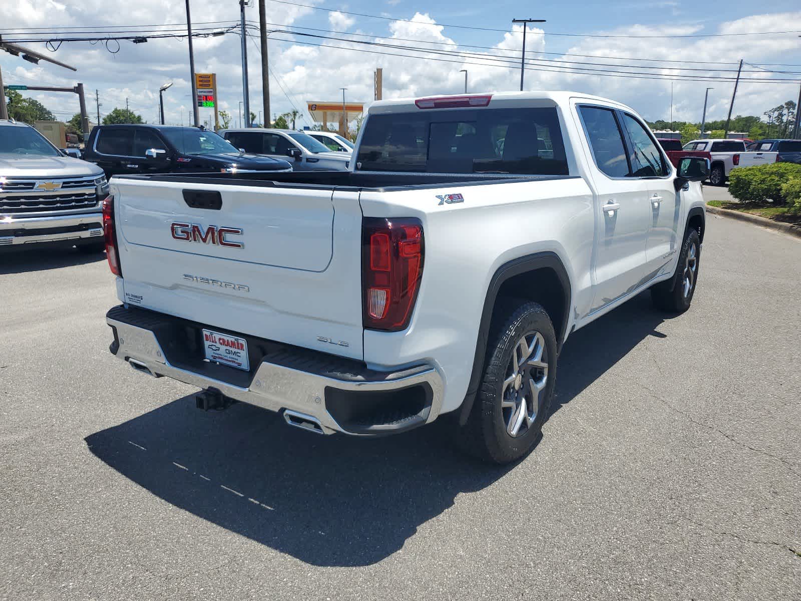 2024 GMC Sierra 1500 SLE 4WD Crew Cab 147 3