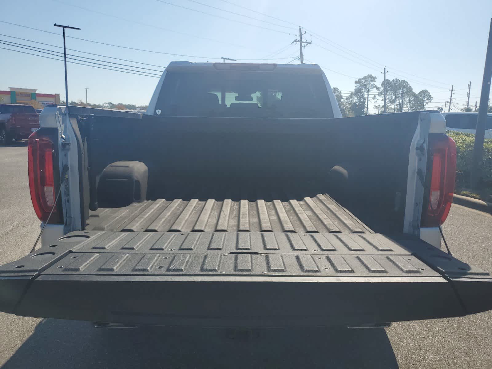 2022 GMC Sierra 1500 AT4 4WD Crew Cab 147 5