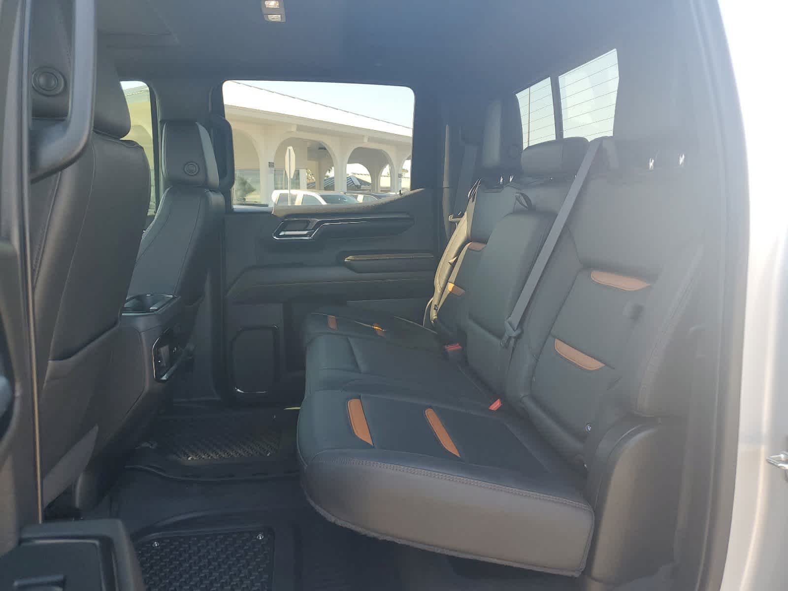 2022 GMC Sierra 1500 AT4 4WD Crew Cab 147 14