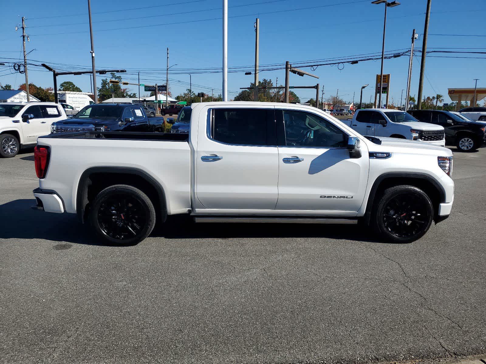 2023 GMC Sierra 1500 Denali 4WD Crew Cab 147 7