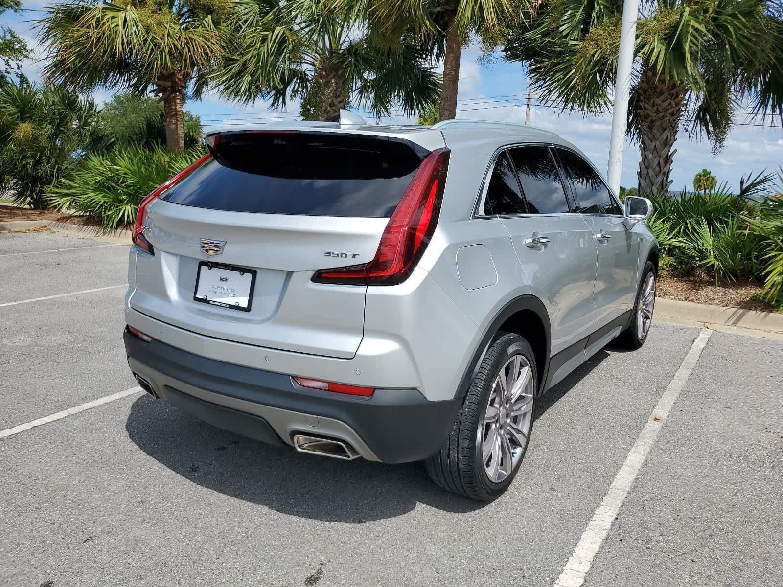 2021 Cadillac XT4 FWD Premium Luxury 10