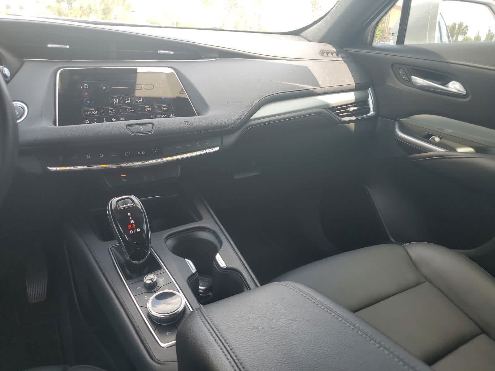 2020 Cadillac XT4 AWD Premium Luxury 20
