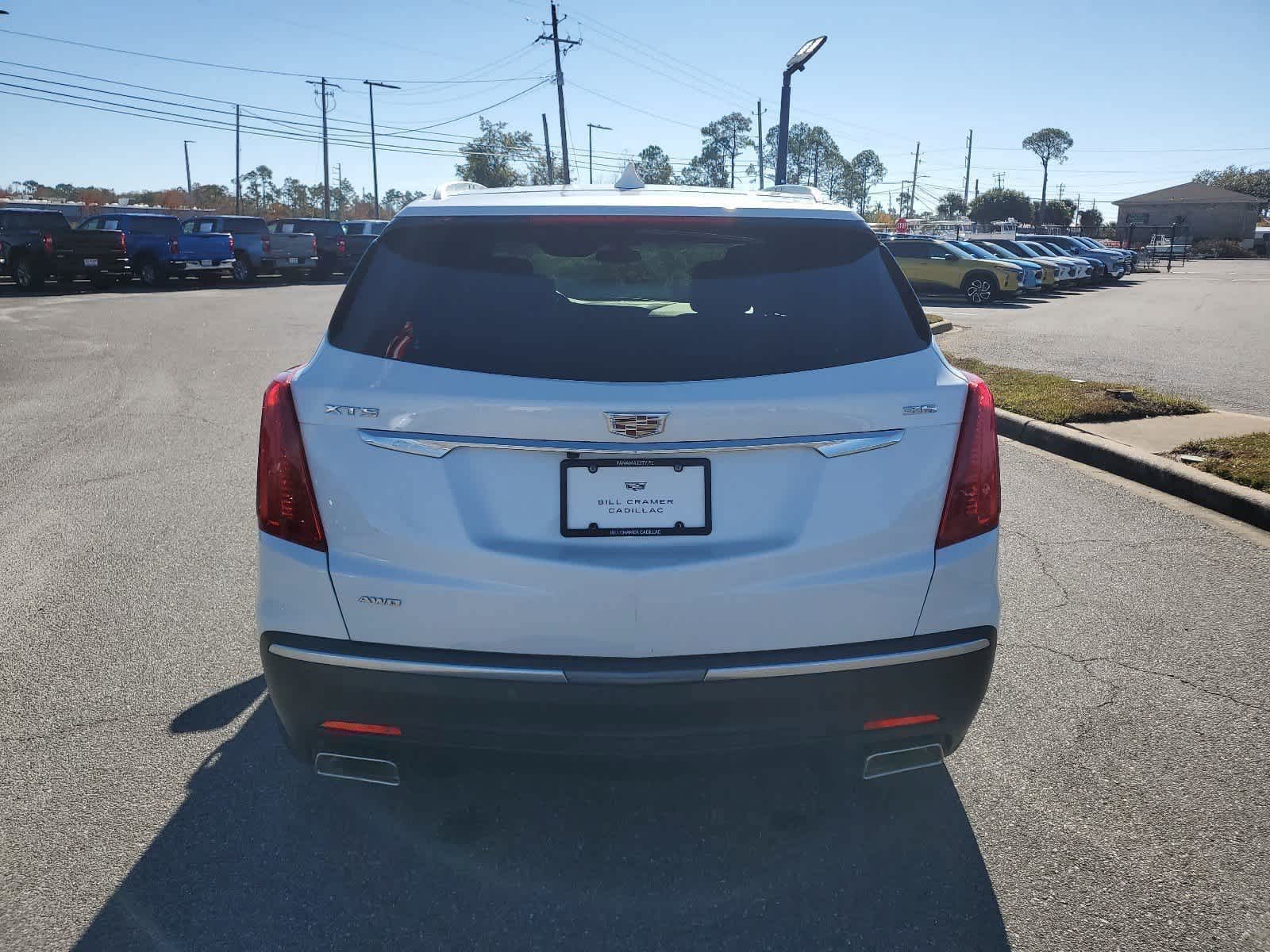 2018 Cadillac XT5 Luxury AWD 4