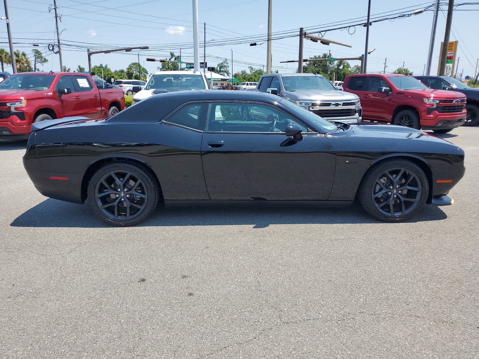 2023 Dodge Challenger R/T 7