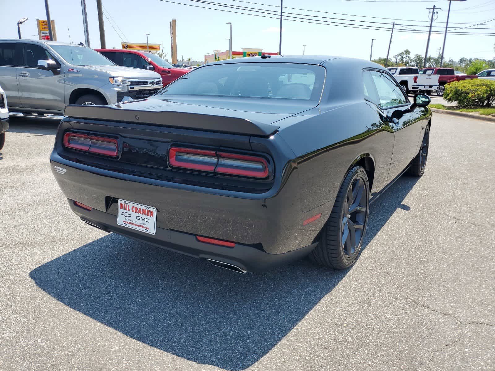 2023 Dodge Challenger R/T 6