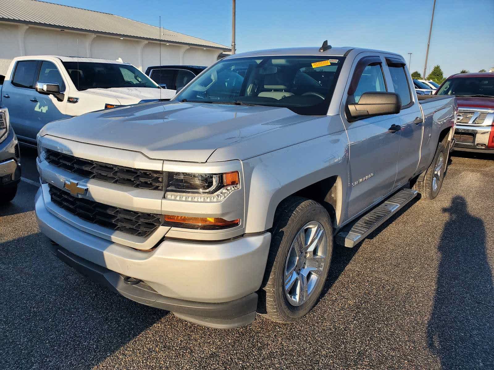  2019 Chevrolet Silverado 1500 Custom Double Cab RWD   