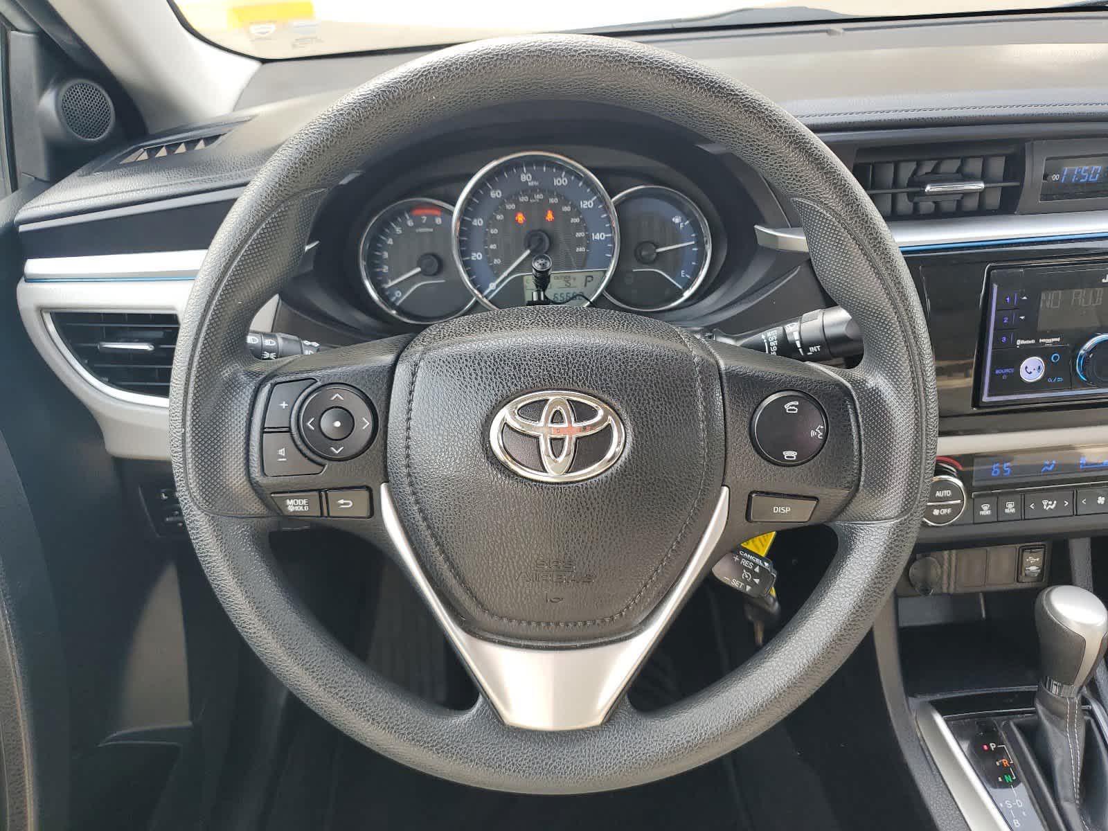 2015 Toyota Corolla LE Plus 11
