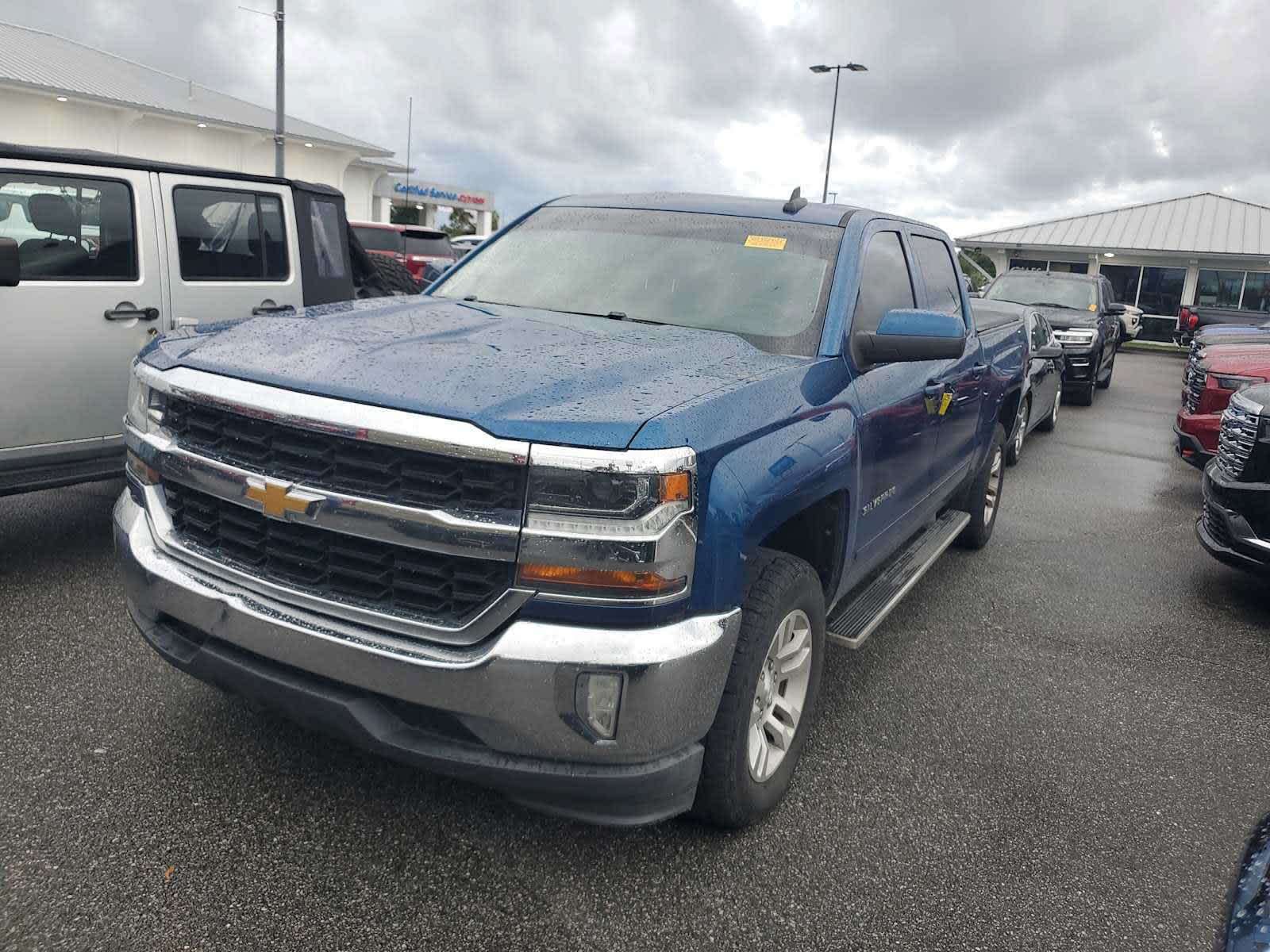 2018 Chevrolet Silverado 1500 LT Crew Cab RWD