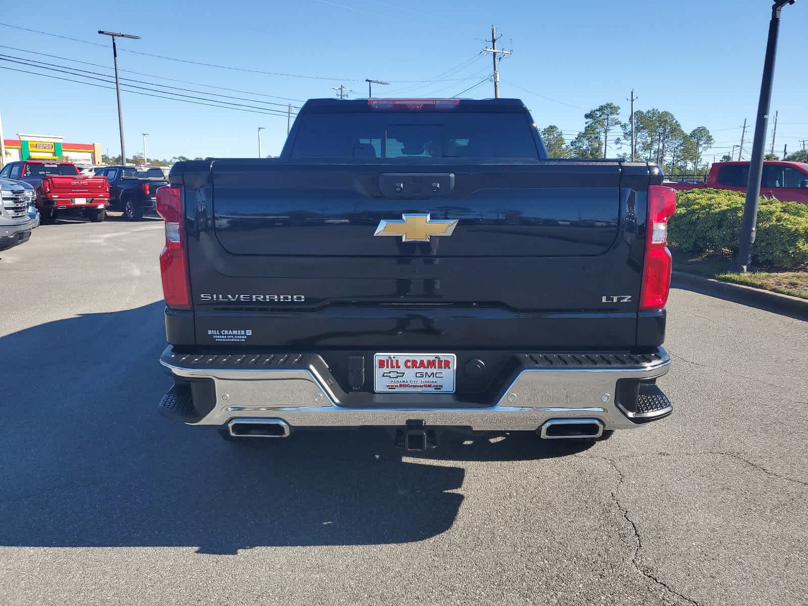 2022 Chevrolet Silverado 1500 LTZ 4WD Crew Cab 147 4