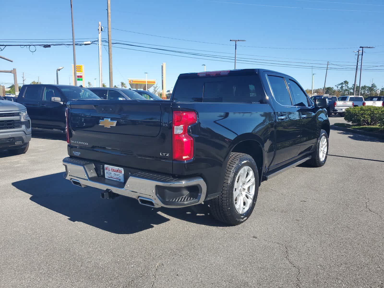 2022 Chevrolet Silverado 1500 LTZ 4WD Crew Cab 147 6