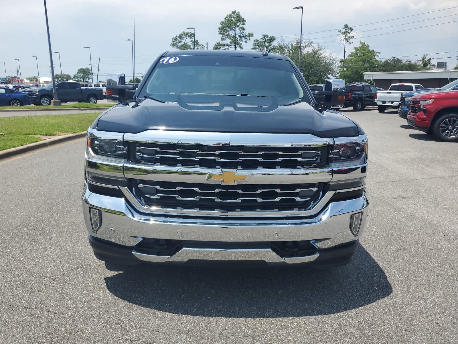 2016 Chevrolet Silverado 1500 LTZ 4WD Crew Cab 153.0 9