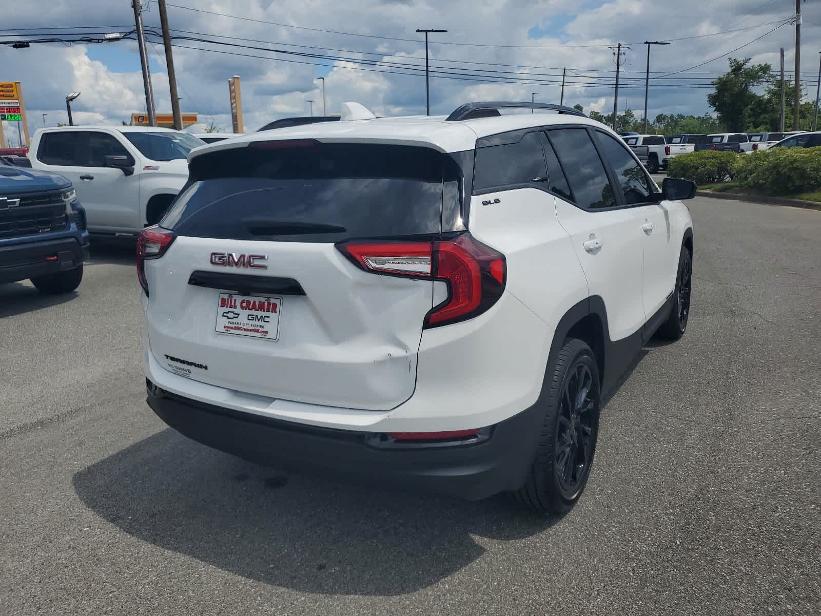 2024 GMC Terrain SLE 6