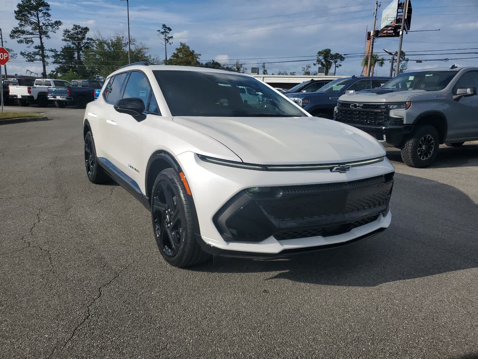 2025 Chevrolet Equinox EV RS 25