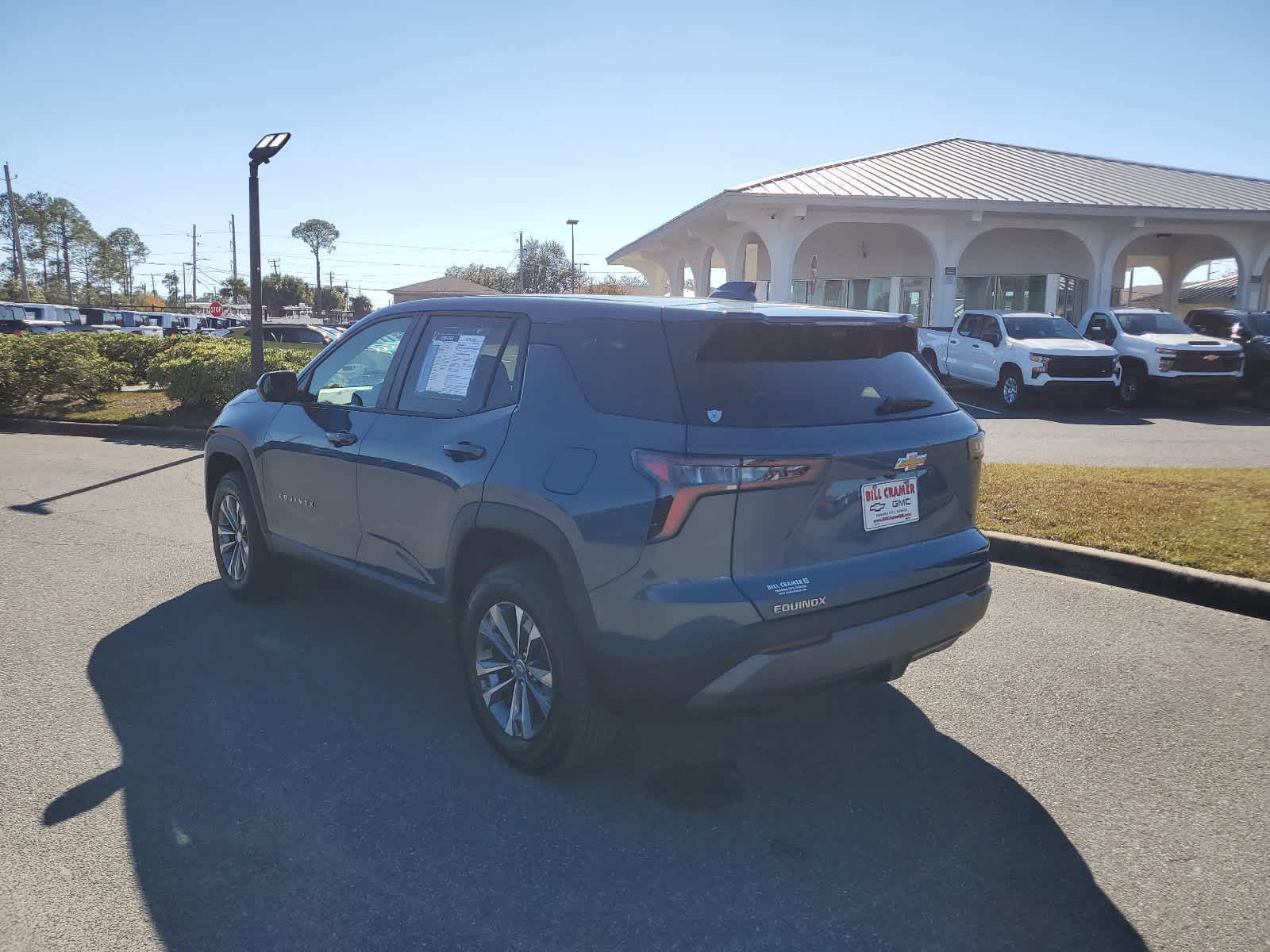 2025 Chevrolet Equinox FWD LT 3