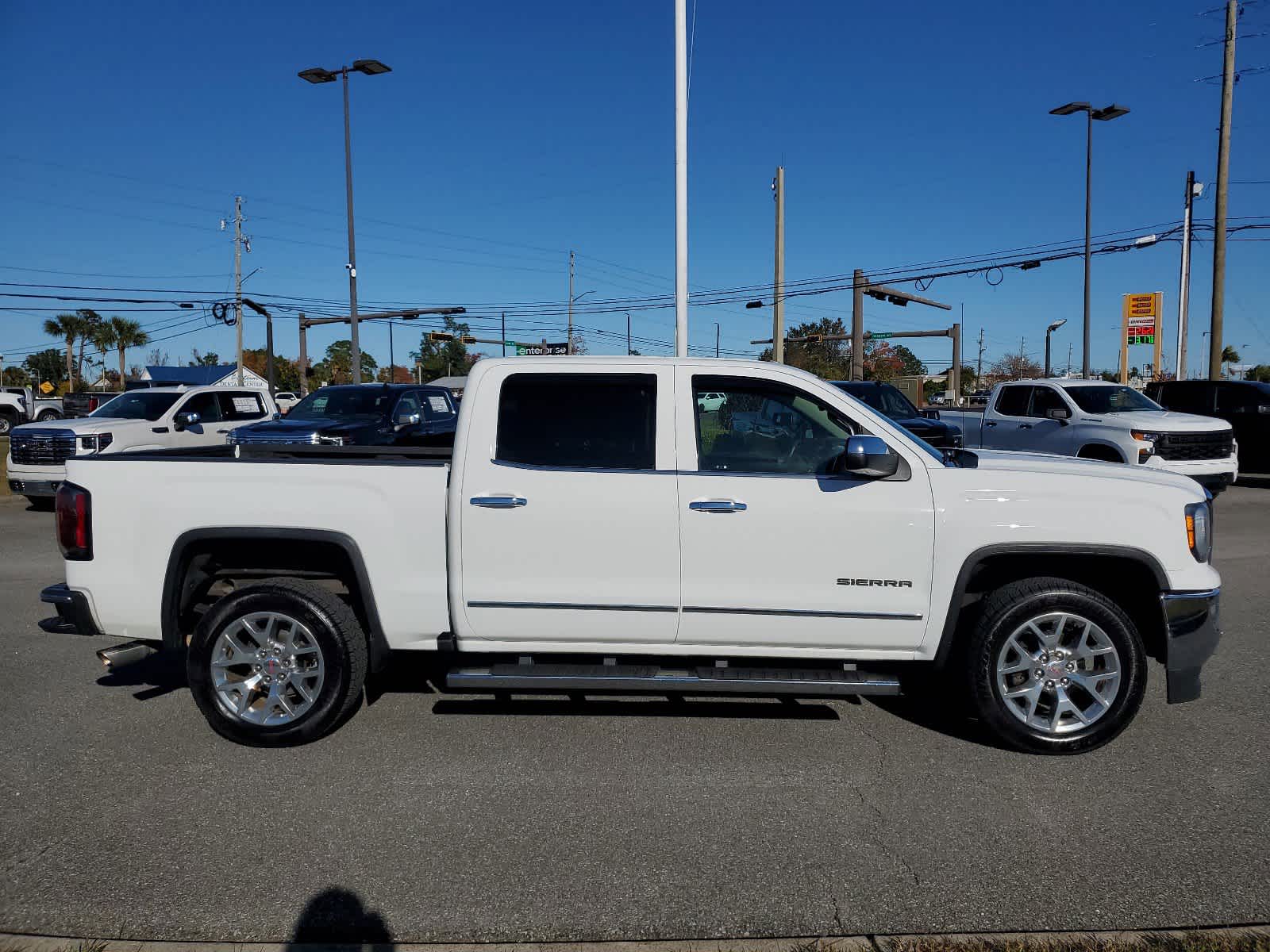 2018 GMC Sierra 1500 SLT 2WD Crew Cab 143.5 7