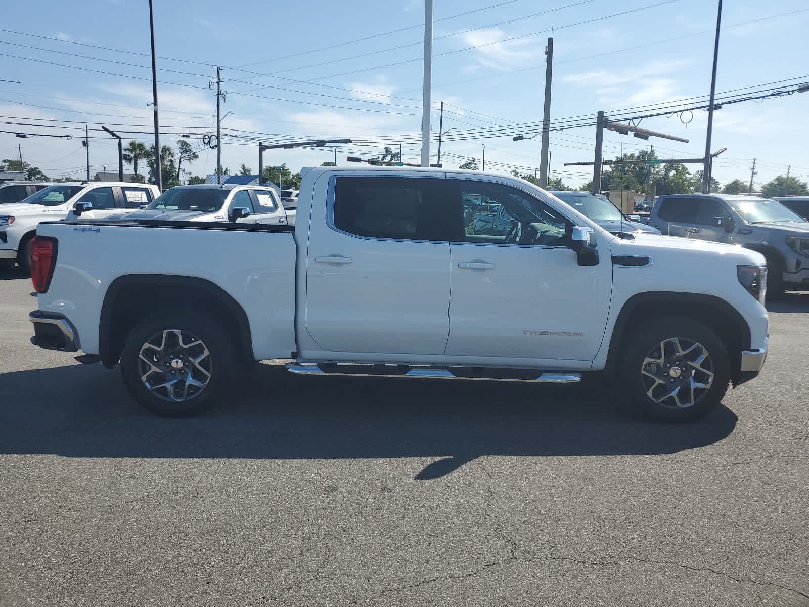 2024 GMC Sierra 1500 SLE 4WD Crew Cab 147 2