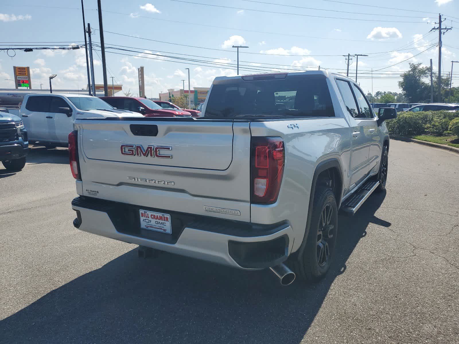 2022 GMC Sierra 1500 Elevation 4WD Crew Cab 147 6