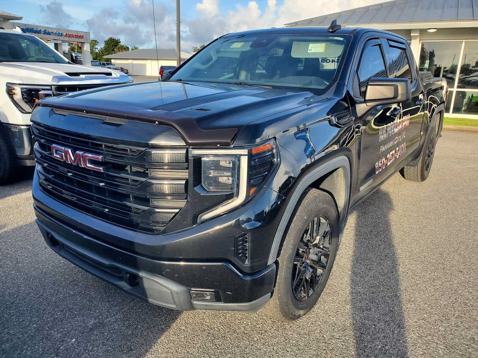 2023 GMC Sierra 1500 Elevation Standard Crew Cab 4WD