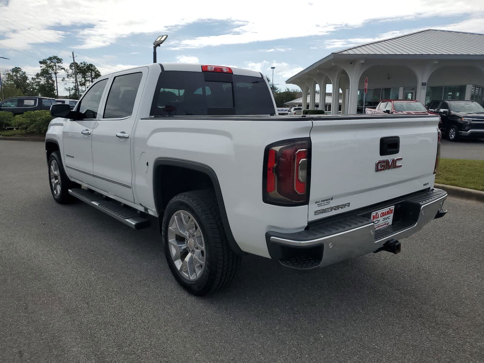 2018 GMC Sierra 1500 SLT 4WD Crew Cab 143.5 3