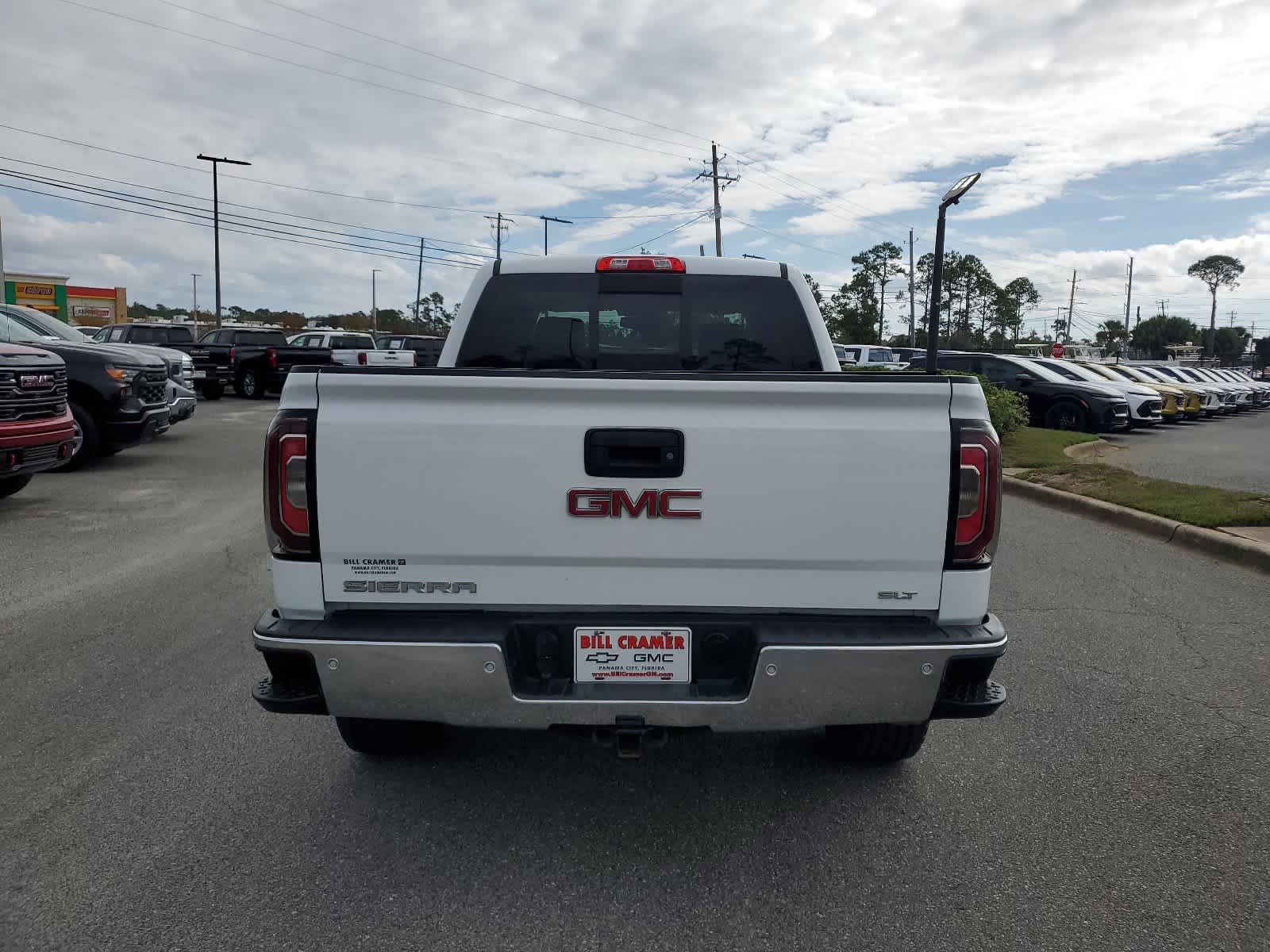 2018 GMC Sierra 1500 SLT 4WD Crew Cab 143.5 4