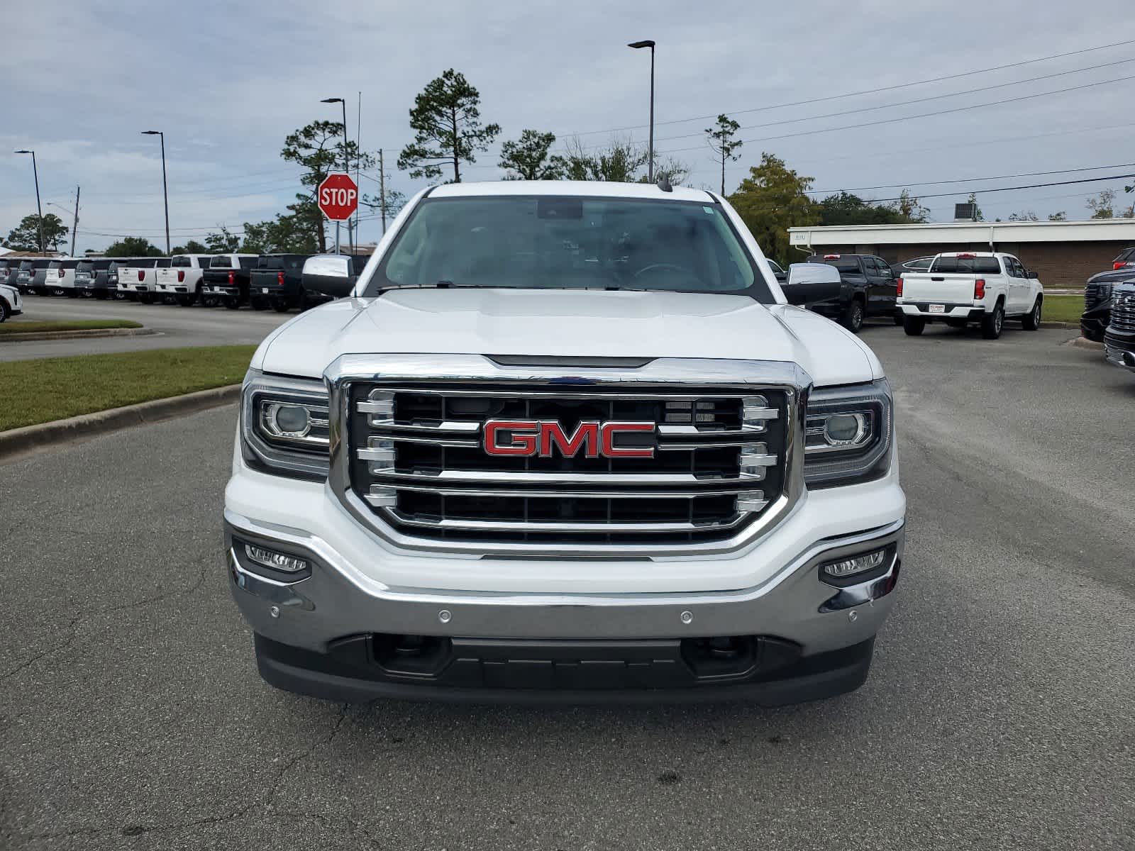 2018 GMC Sierra 1500 SLT 4WD Crew Cab 143.5 9