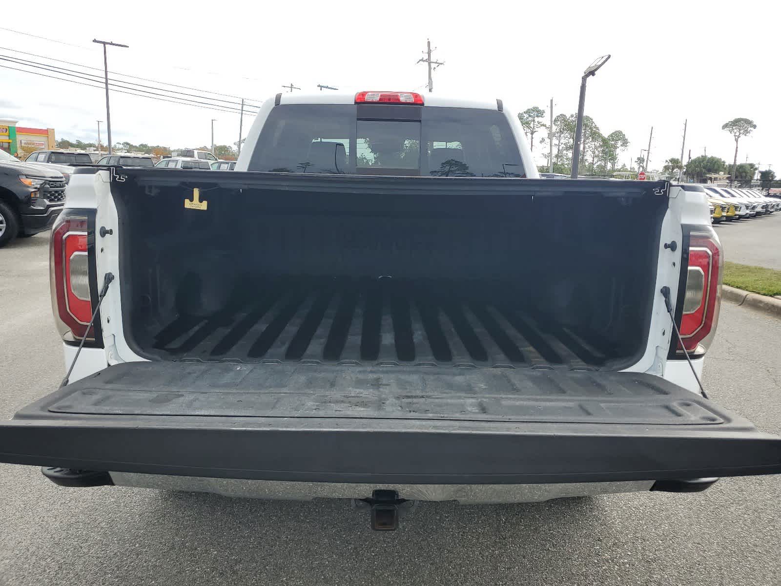 2018 GMC Sierra 1500 SLT 4WD Crew Cab 143.5 5