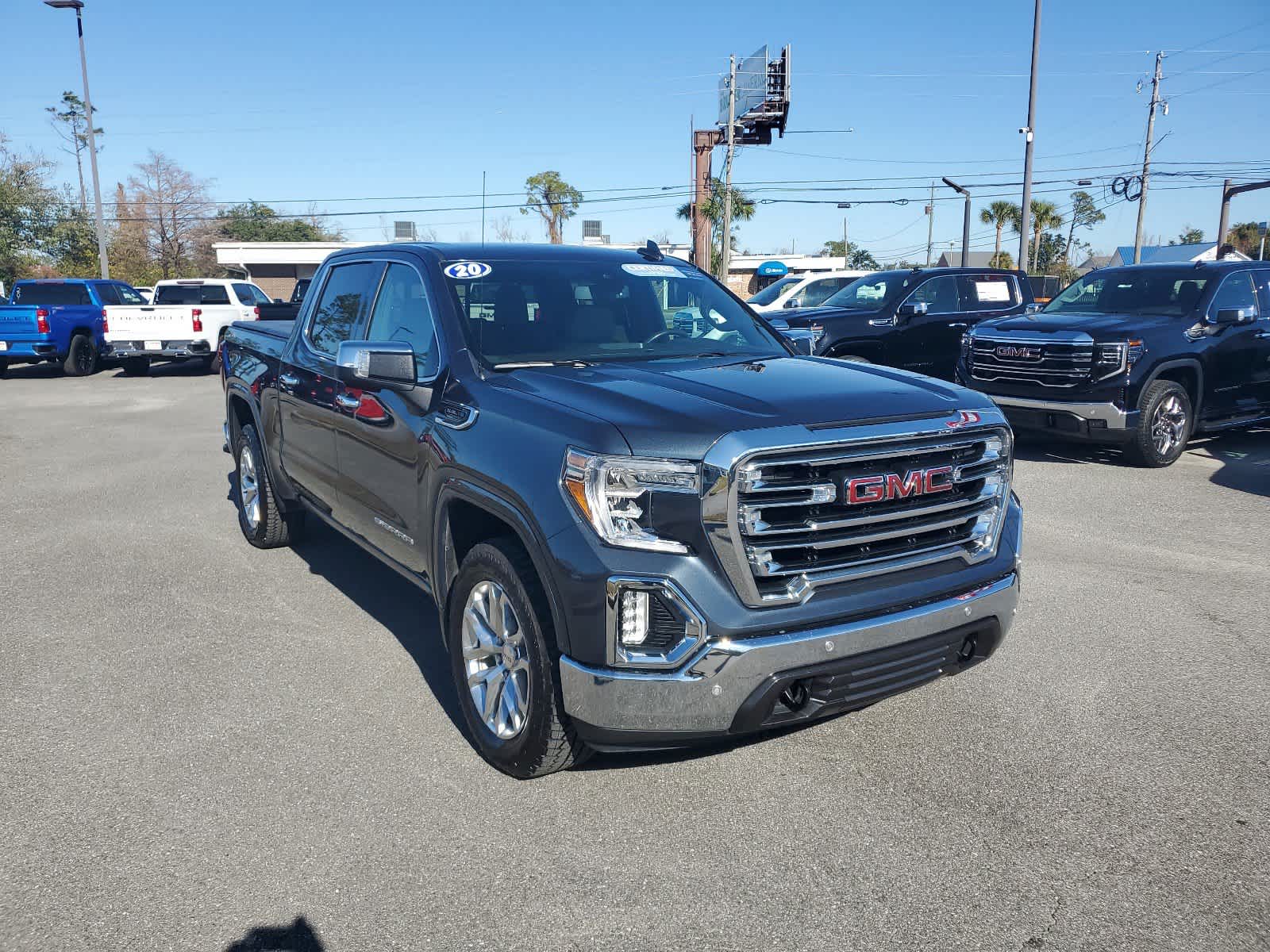 2020 GMC Sierra 1500 SLT 4WD Crew Cab 147 8