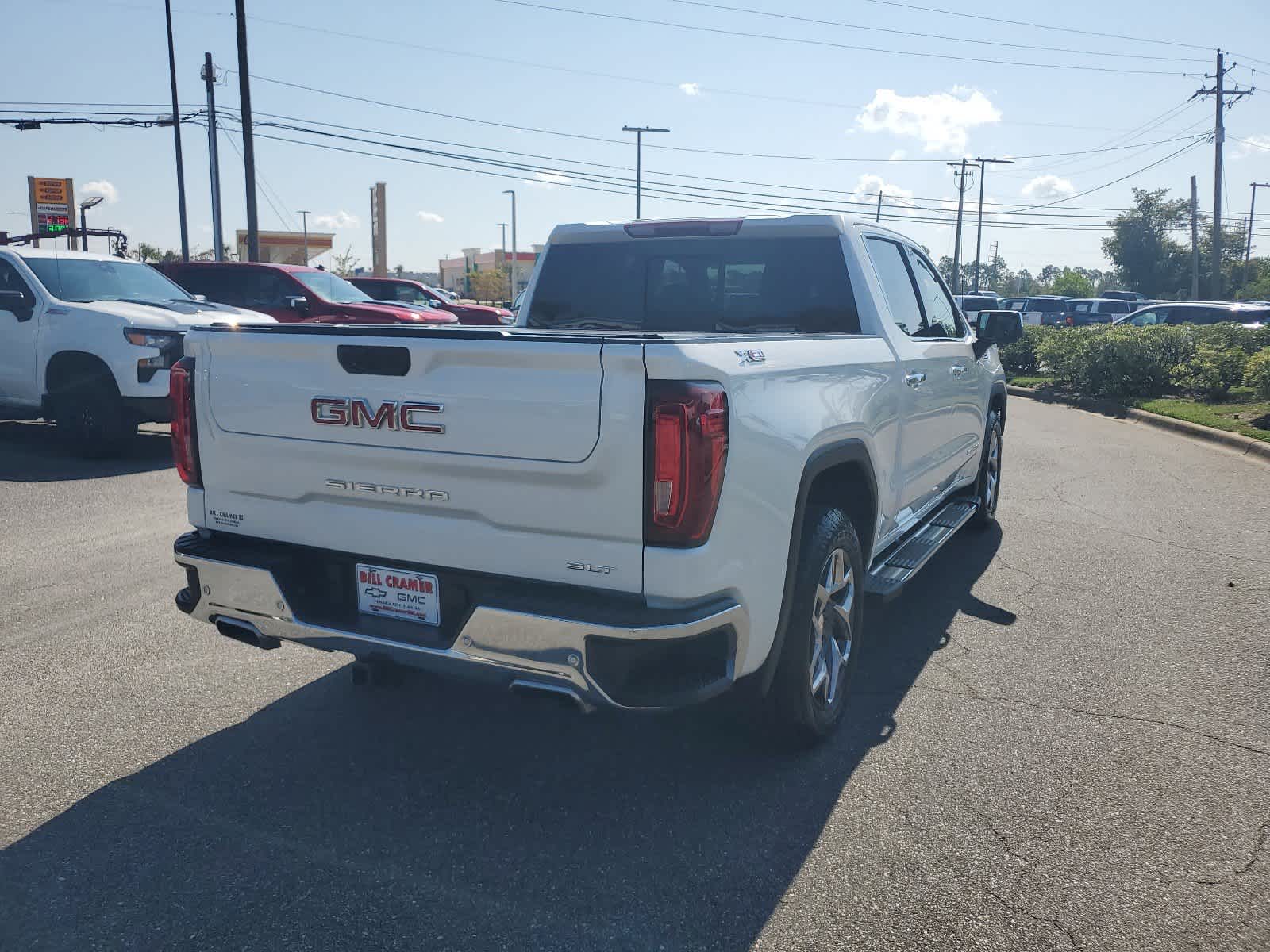 2022 GMC Sierra 1500 SLT 4WD Crew Cab 147 6