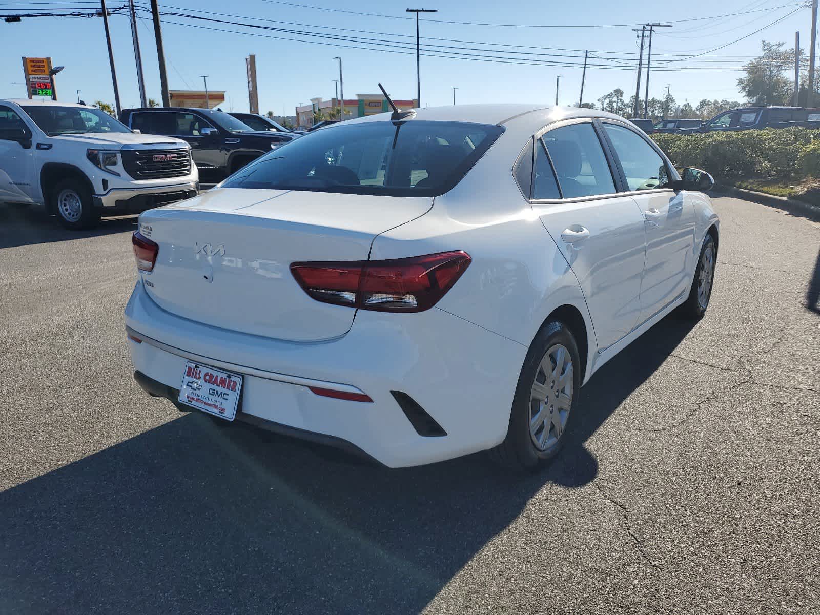 2022 Kia Rio S 6